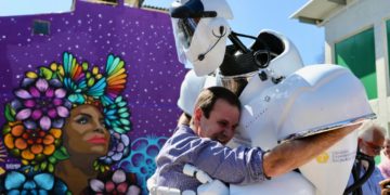 Paes inaugura primeiro GETs, a escola pública mais moderna do país