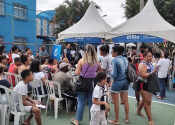 Favela com Dignidade volta à Vila Sapê, em Jacarepaguá, e faz mais de 900 atendimentos
