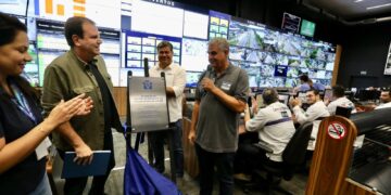 Eduardo Paes inaugura expansão do Centro de Operações Rio