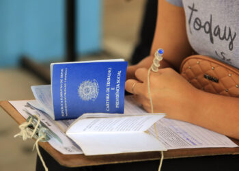 Prefeitura do Rio divulga 1.024 novas vagas de emprego nesta semana