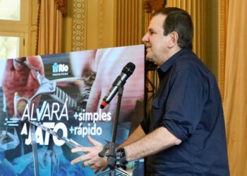 Prefeito Eduardo Paes lança o Alvará a Jato