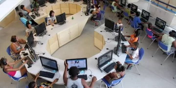 Confira mais de 3200 vagas abertas nas Naves do Conhecimento