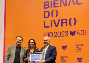 Paes declara Bienal do Livro como Patrimônio Cultural do Rio