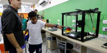 Legado Olímpico: Paes transforma Arena do Futuro em dois Ginásios Educacionais Tecnológicos