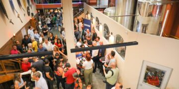 Rua da Carioca ganha novas cervejarias e reforça revitalização do endereço como polo cervejeiro