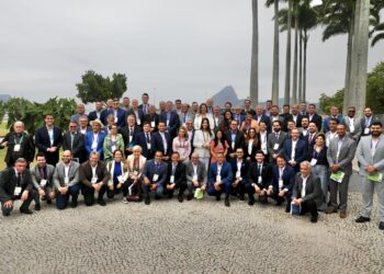 Prefeitas e prefeitos lançam carta no Rio de Janeiro e defendem protagonismo das cidades na ação climática